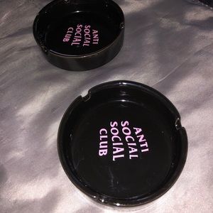 Anti Social Ash Trey